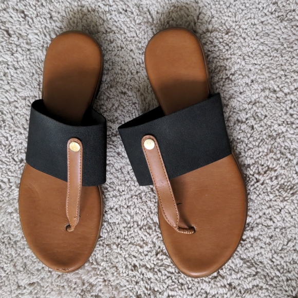 made in Italy slide on thong sandals - Picture 2 of 5